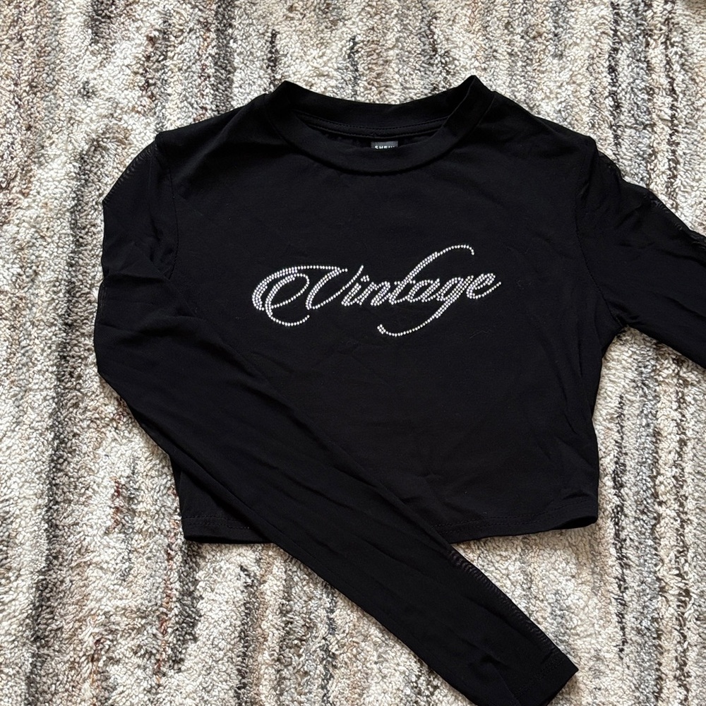 SHEIN Black Long-Sleeve Rhinestone Script Crop Top